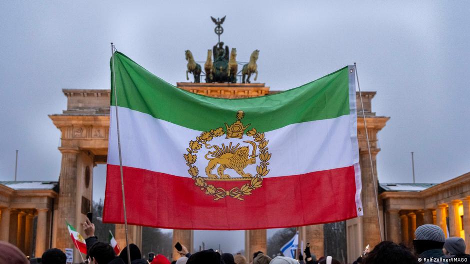 From Goethe to Soraya: German-Iranian stories