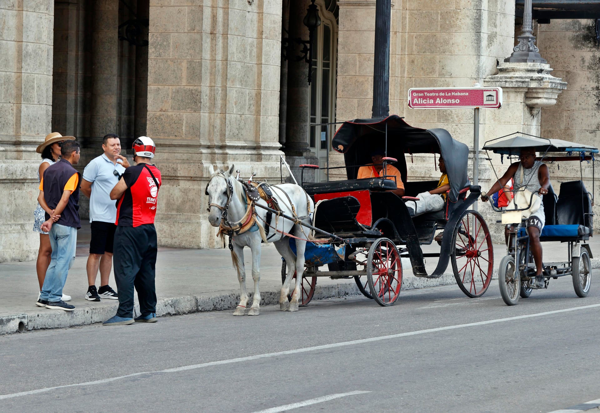 La Habana muestra calles vacías y ausencia de turistas en plena temporada alta a causa de la crisis energética