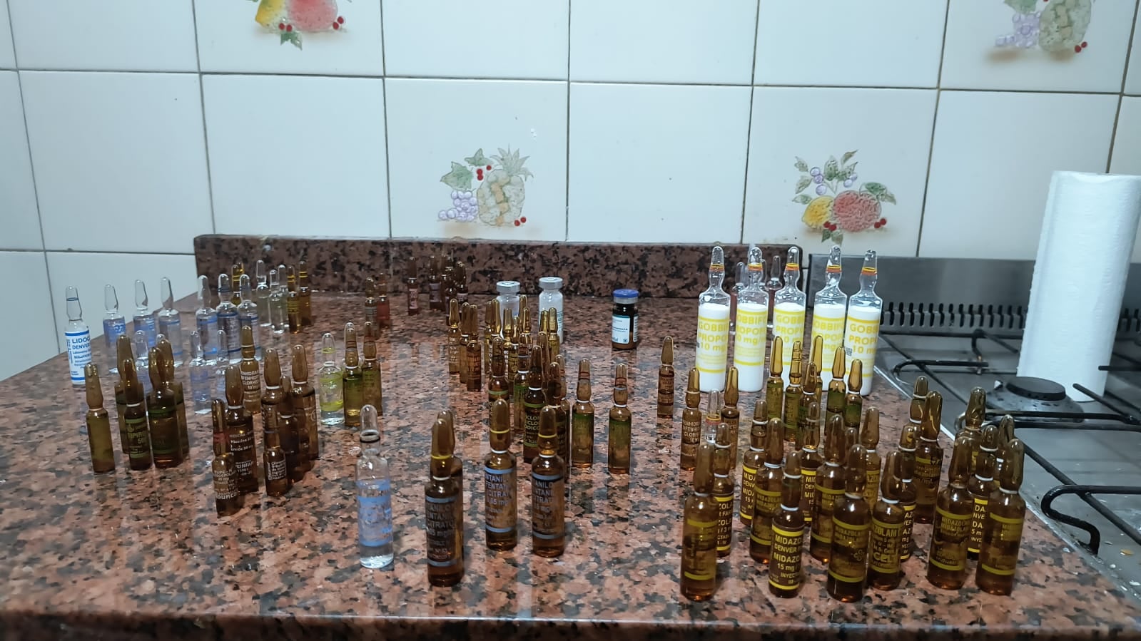 Encontraron muerto a un enfermero en Palermo: había ampollas de propofol y fentanilo en su departamento