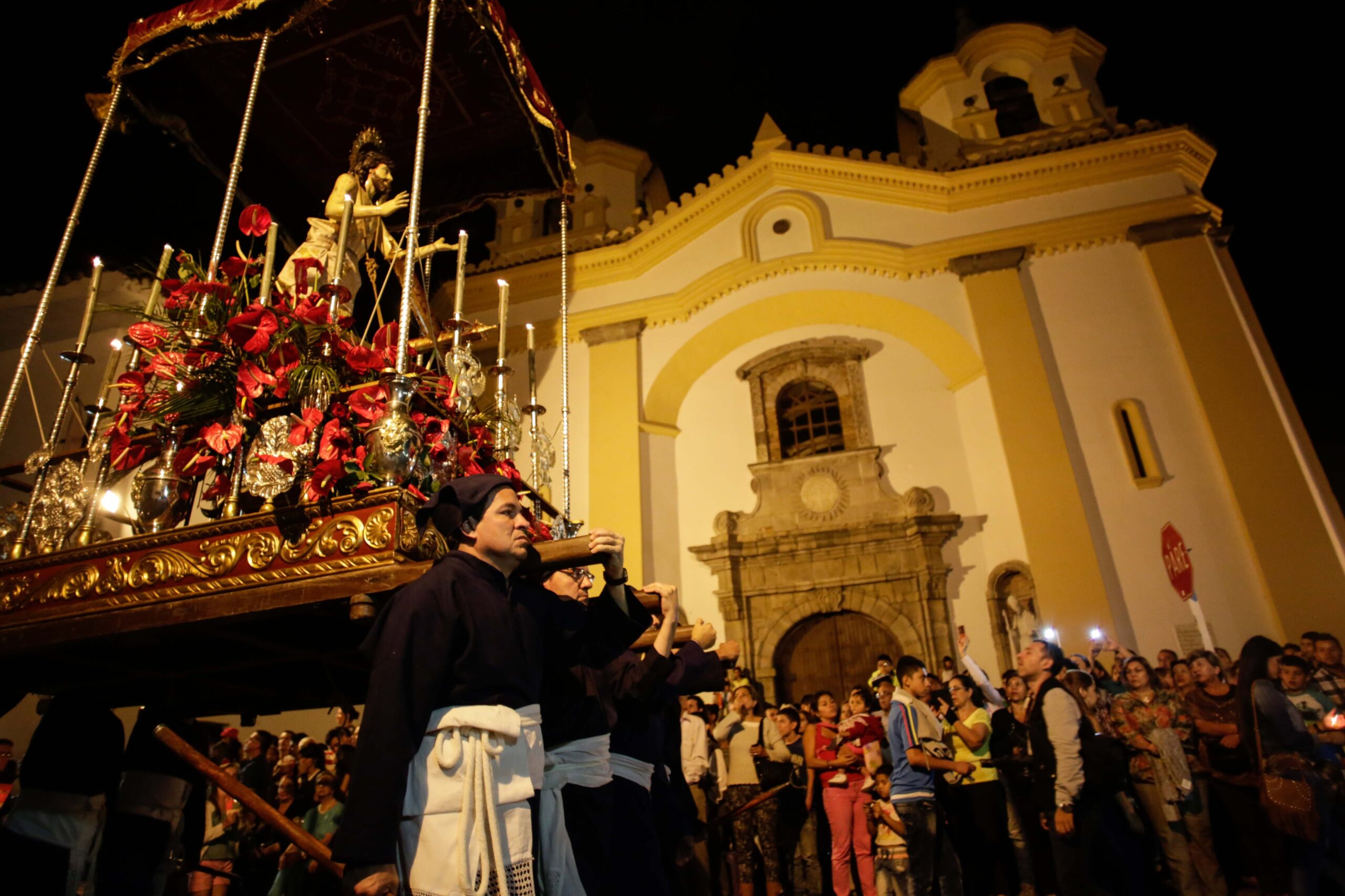 La Iglesia Católica urgió a los grupos armados a silenciar los fusiles en Semana Santa