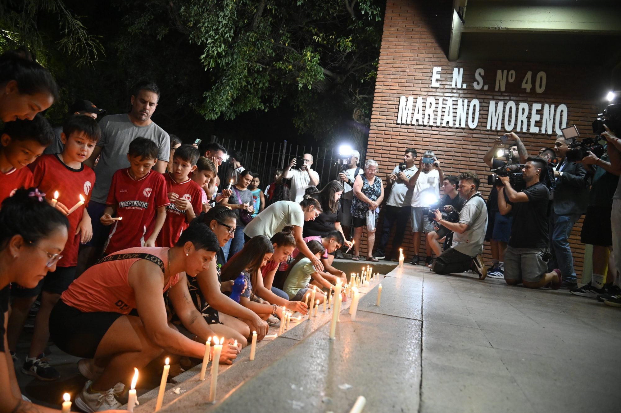 Allanaron la casa del tirador adolescente, que este viernes enfrentará una audiencia de cargos por la masacre en la escuela de San Cristóbal