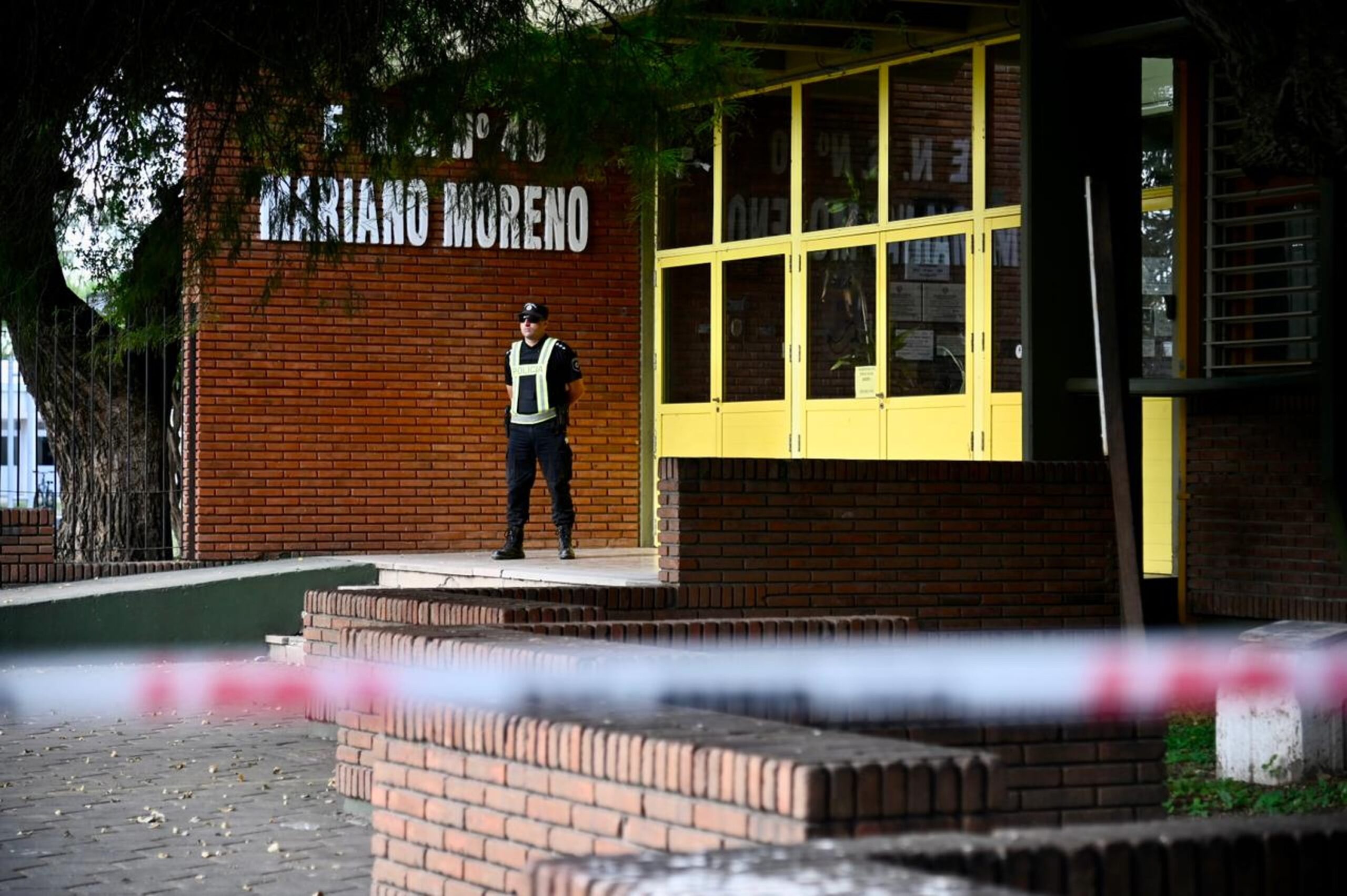 Tiroteo en una escuela: los investigadores establecieron que el menor de 15 años planificó el ataque con mensajes en las redes sociales