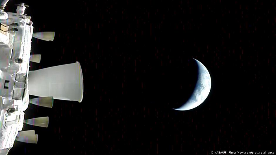 Artemis II astronauts leave Earth’s orbit, rocket towards Moon