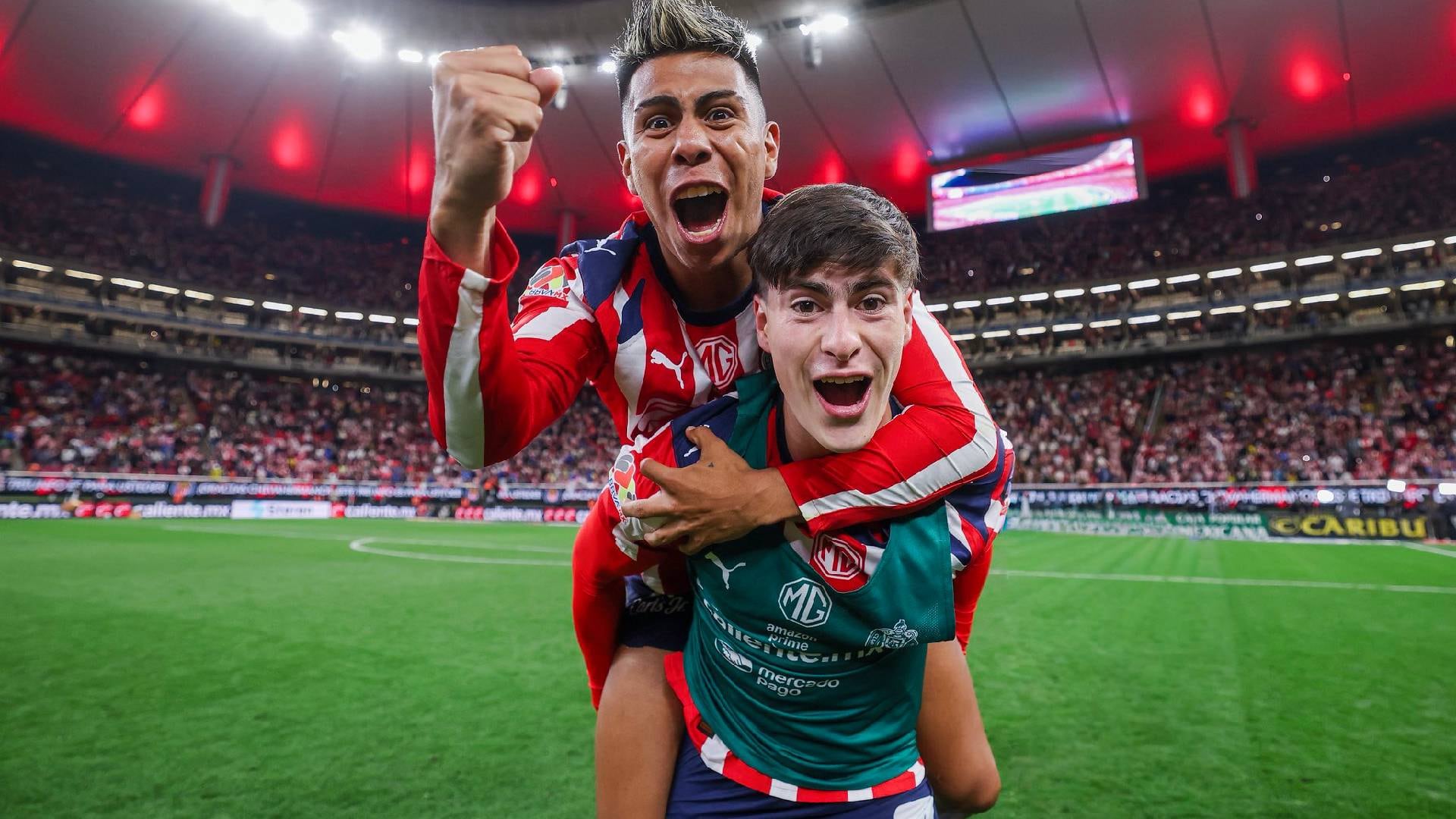 El récord histórico que Chivas podría romper en Liga MX