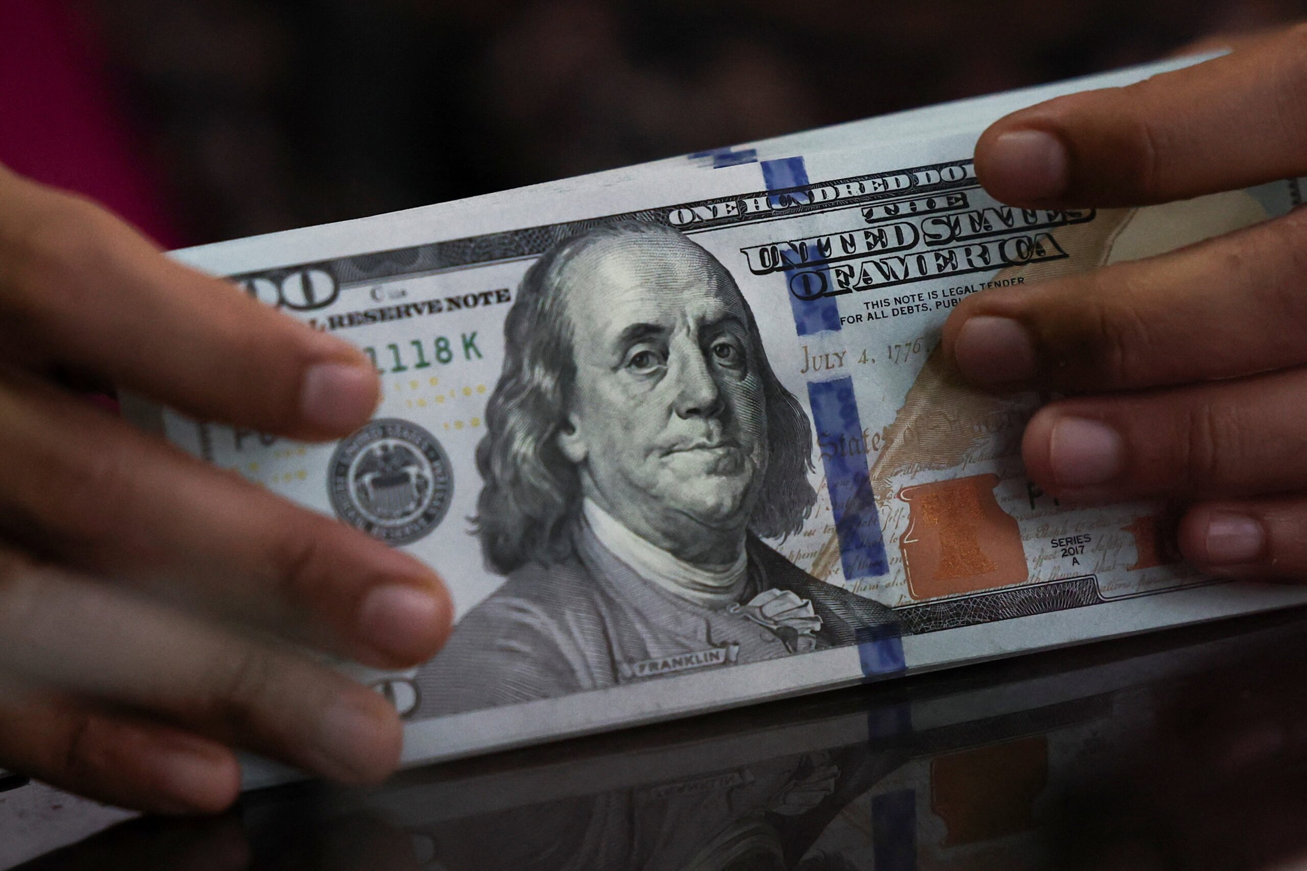 Ranking mundial: qué lugar ocupa la Argentina entre los países con mayor cantidad de dólares fuera del sistema