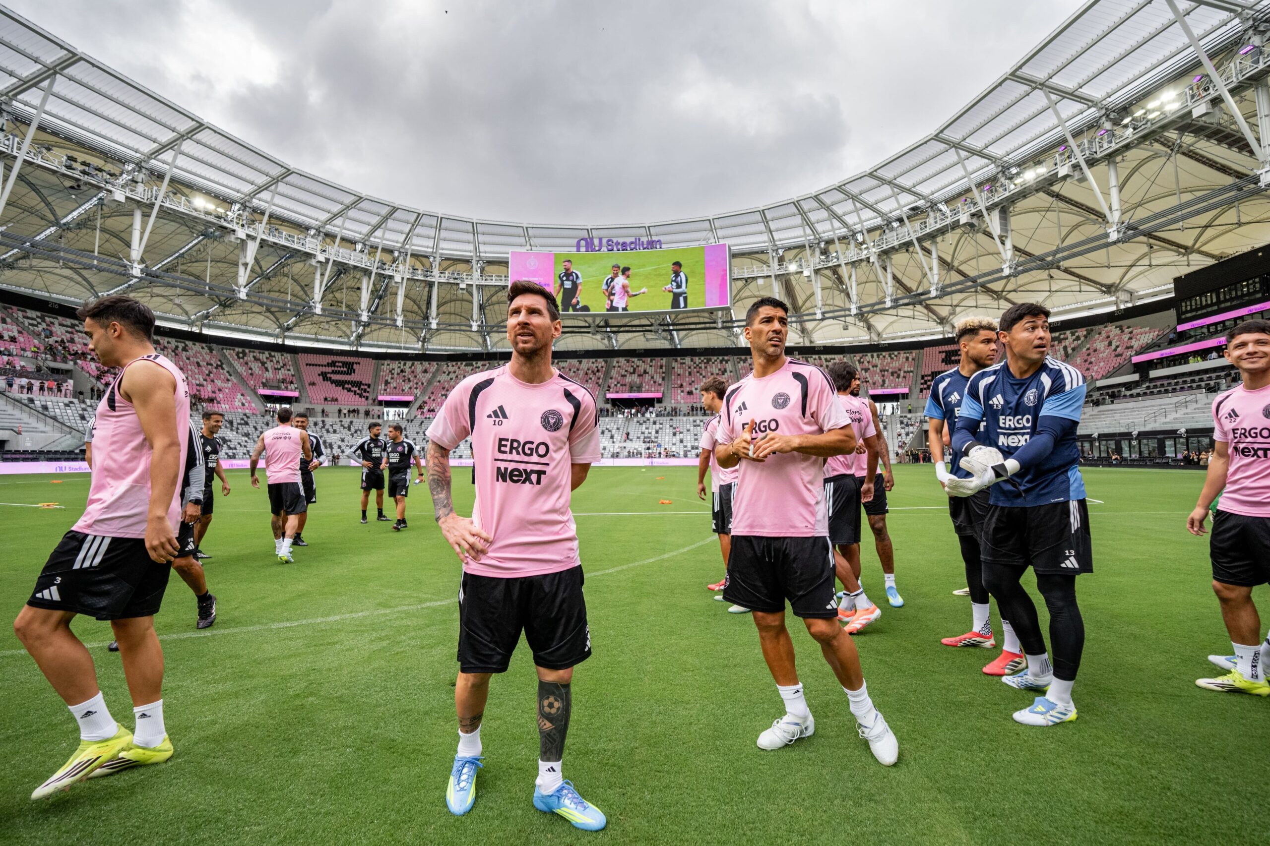 Lionel Messi se entrenó por primera vez en el nuevo estadio de Inter Miami antes del estreno