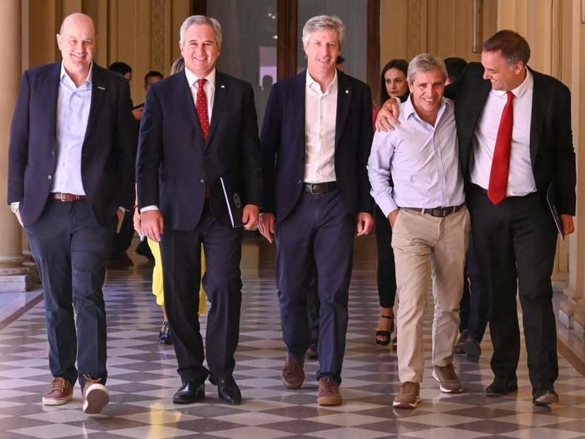 Dólar barato, reservas flacas y un FMI inquieto: el momento incómodo del Gobierno