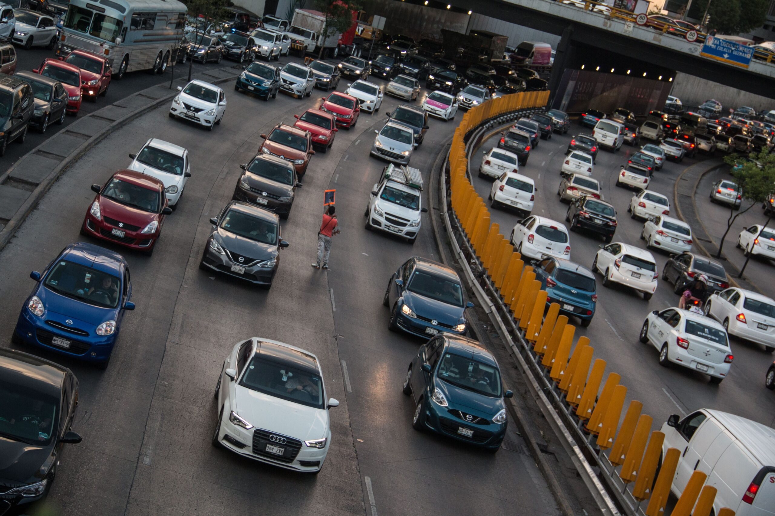 Hoy No Circula del 3 de abril: qué autos descansan en CDMX y Edomex este viernes Viernes Santo