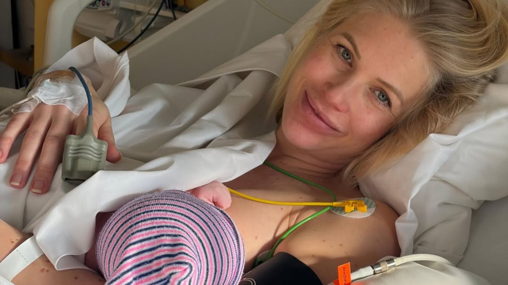 Daniela Christiansson reveló que el viaje a la Argentina con Maxi López está cada vez más cerca: “En camino”