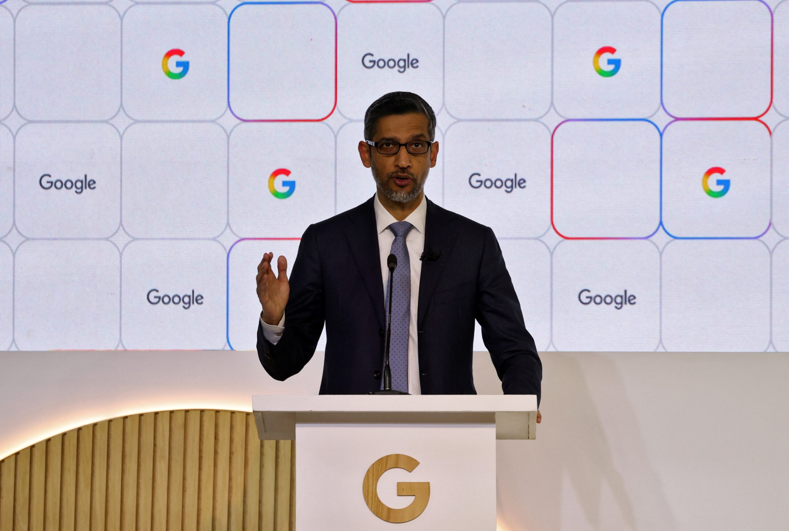 De estudiante a CEO de Google: Sundar Pichai regresa a Stanford para el discurso más importante del año