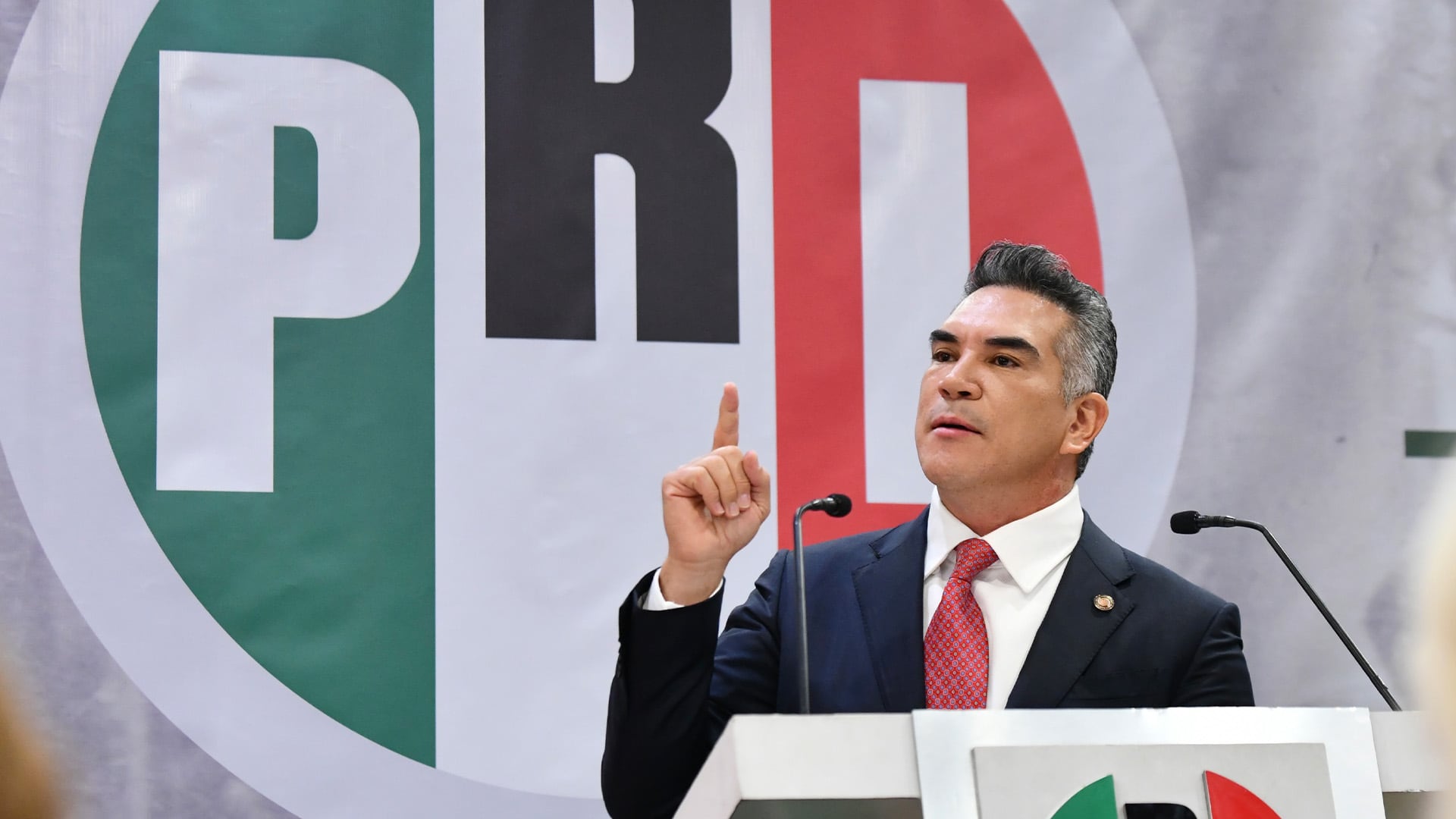 Alito Moreno condena asesinato de consejero del PRI en Jalisco