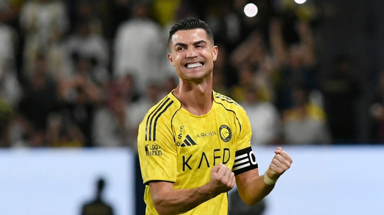 Cristiano Ronaldo volvió a jugar tras 34 días y brilló en la victoria de Al Nassr con un doblete: a cuánto quedó de los mil goles