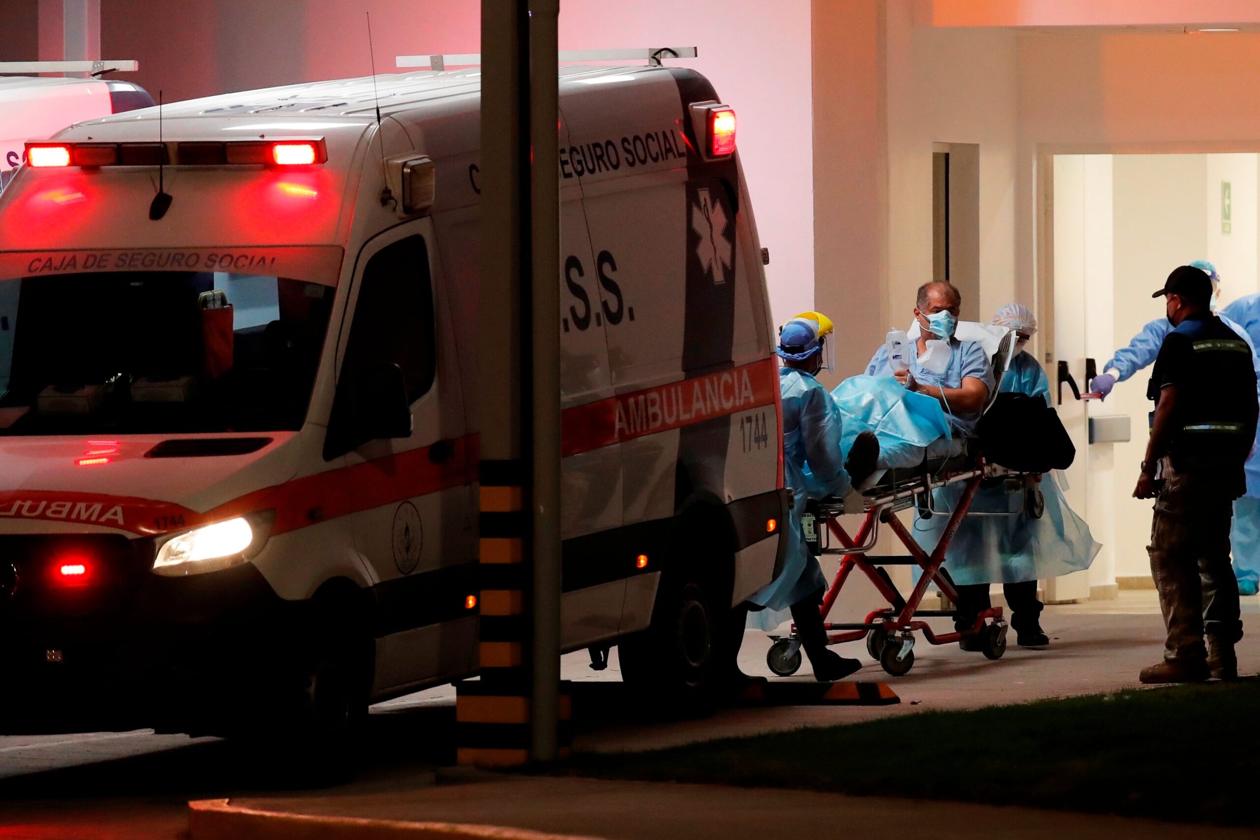 Semana Santa en Panamá: dos fallecidos, más de 2,600 atenciones médicas y 100 personas atacadas por abejas